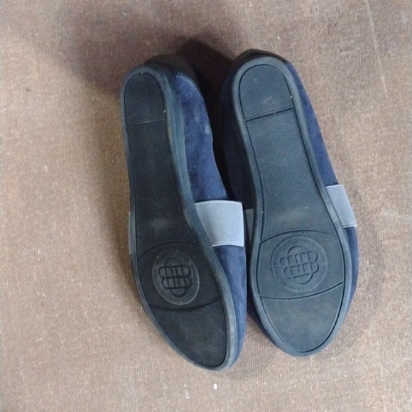 Shoes - Picture 2 of 3